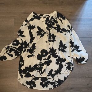 Daniel Rainn Black and White Floral Blouse